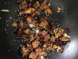 辣子鸡的做法步骤：11