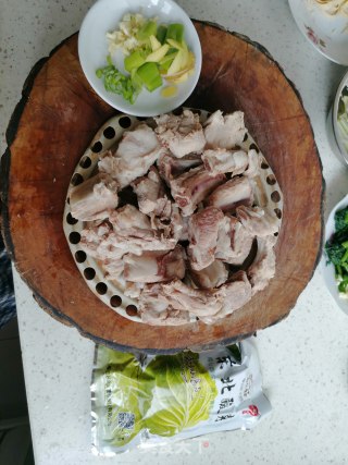 酸菜炖排骨的做法步骤：3