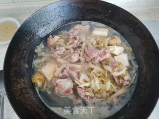 酸菜炖排骨的做法步骤：8