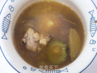 爆炒鱿鱼丝的做法步骤：4