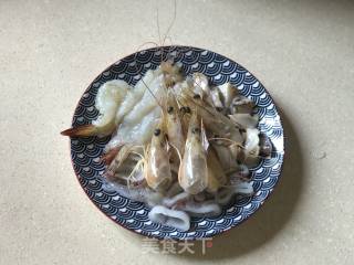 潮州砂锅海鲜粥的做法步骤：7