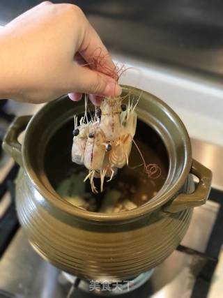 潮州砂锅海鲜粥的做法步骤：11