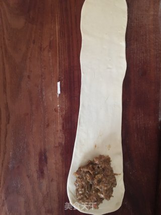 牛肉洋葱馅饼的做法步骤：8