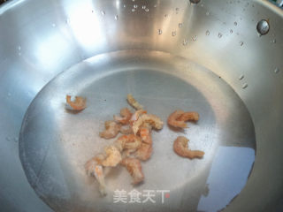 小米挂面海米面汤的做法步骤：1