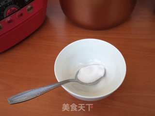 猪蹄炖黄豆的做法步骤：5