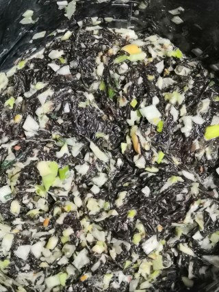 香煎紫菜鸡蛋饼！的做法步骤：4