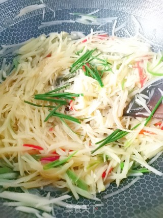 酸辣土豆丝的做法步骤：9