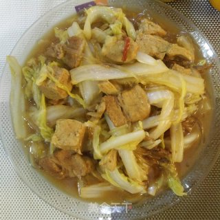 五花肉炖白菜冻豆腐的做法步骤：16