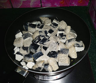 香辣双臭煲的做法步骤：6