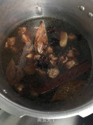 牛腩汤面的做法步骤：7