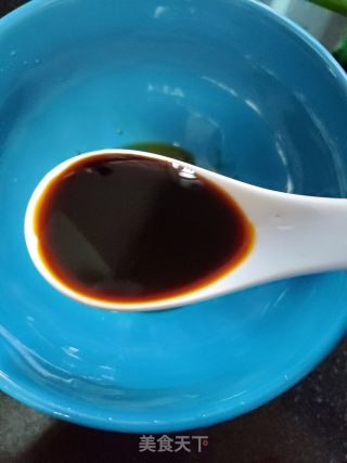 酸汤面条的做法步骤：7