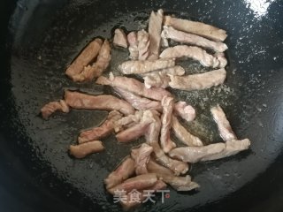 螺丝椒香菇炒牛柳的做法步骤：8