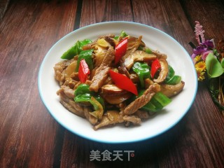 螺丝椒香菇炒牛柳的做法步骤：15