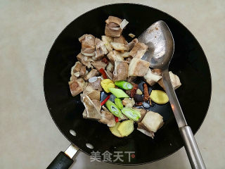 红烧羊肉的做法步骤：4