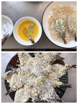 酥炸凤尾虾的做法步骤：2