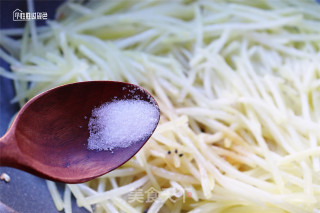 泡椒土豆丝的做法步骤：5