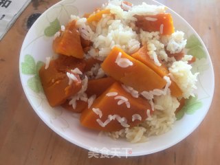 咸甜的南瓜焖饭的做法步骤：5