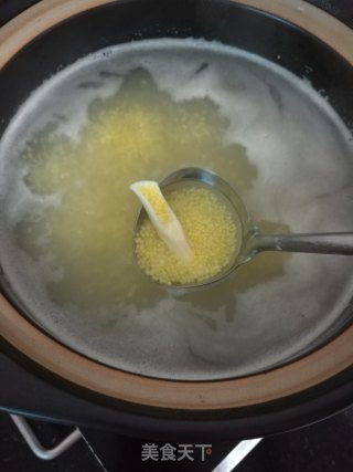 小米粥的做法步骤：4