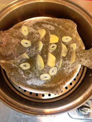 清蒸多宝鱼的做法步骤：3