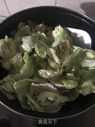 腊肉包菜的做法步骤：3