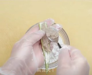 虾滑酿秋葵的做法步骤：4