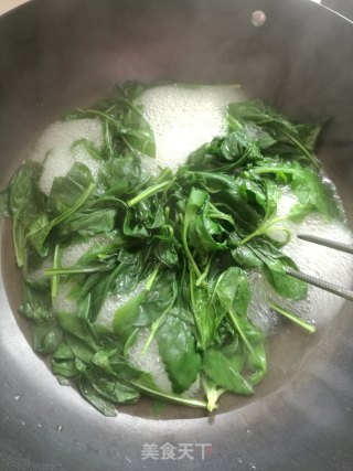 苦菜大肠头汤的做法步骤：6