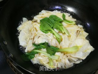 鸡汤豆腐皮的做法步骤：4