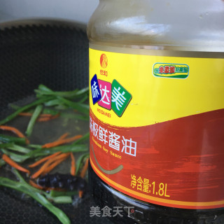 海参煎蛋炒牛筋面的做法步骤：18