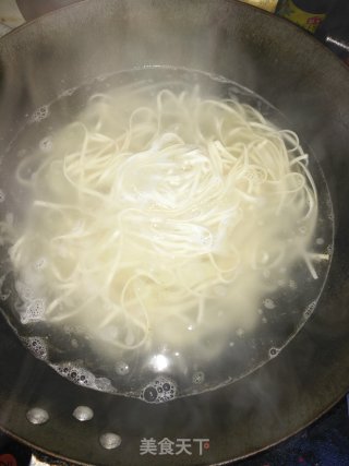 快手酸辣清汤面的做法步骤：10