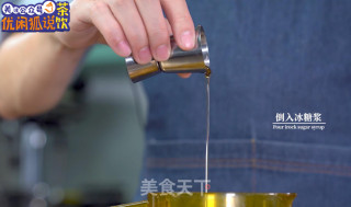 草莓燕麦奶昔的做法步骤：4