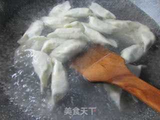 韭菜鸡蛋豆腐馅饺子的做法步骤：17