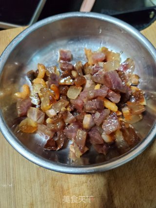 生炒糯米饭的做法步骤：4
