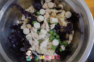 12个月以上辅食香肠紫菜饭团的做法步骤：8