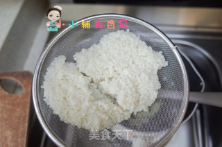 9个月以上青菜炒蛋粒粒面的做法步骤：2