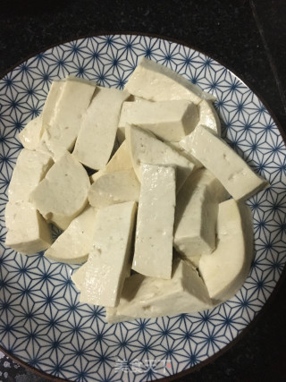 虾仁炒豆腐的做法步骤：5
