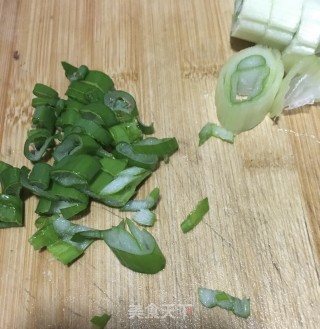 虾仁炒豆腐的做法步骤：7