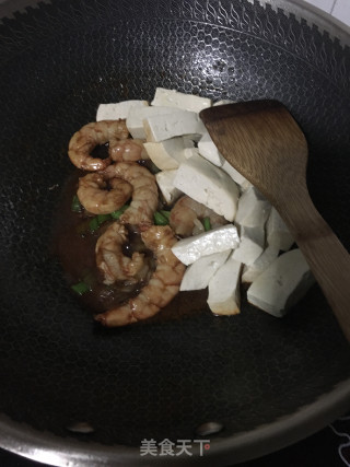 虾仁炒豆腐的做法步骤：13