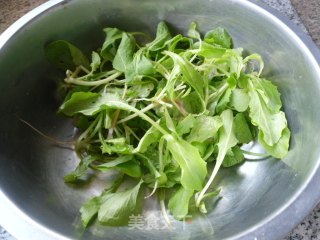 小白菜排骨面的做法步骤：2