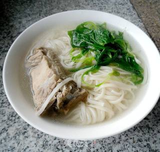 小白菜排骨面的做法步骤：7