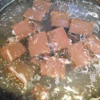 茼蒿鸭血汤的做法步骤：3
