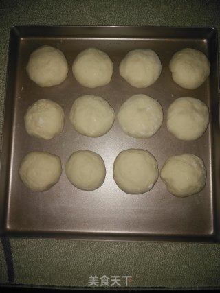 椰蓉泡浆面包的做法步骤：6