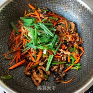 没有鱼的鱼香肉丝的做法步骤：7