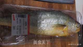 煎焗小黄花鱼的做法步骤：1