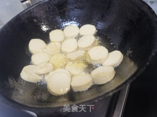 香菇木耳烧素鸡的做法步骤：4