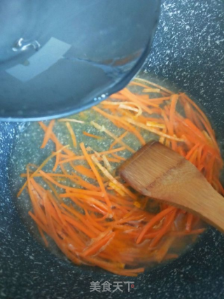 快手牛肉泡馍的做法步骤：4
