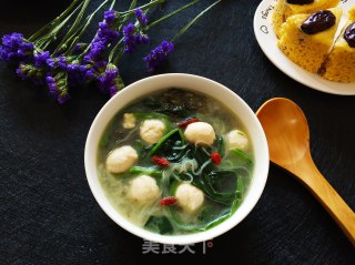 菠菜丸子粉丝汤的做法步骤：12