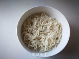 萝卜菜芯牛肉面的做法步骤：7
