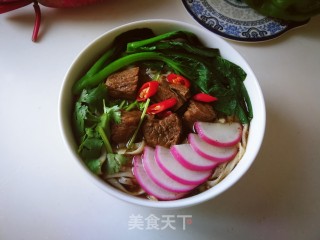 萝卜菜芯牛肉面的做法步骤：8
