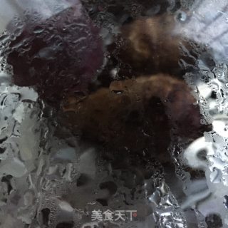 红芋头蘸糖的做法步骤：3