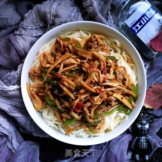 杏鲍菇肉丝拌面的做法步骤：9